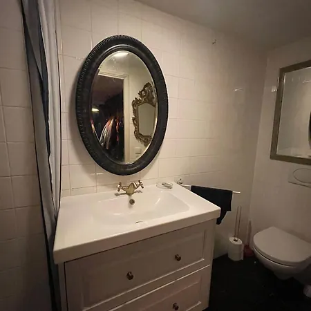 Romantische Woning In Hartje Амстердам